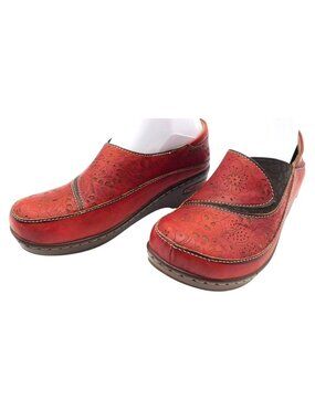 L'Artiste Spring Step Red Floral Tooled Leather Shoes EU 38 7.5 Slip On Comfort